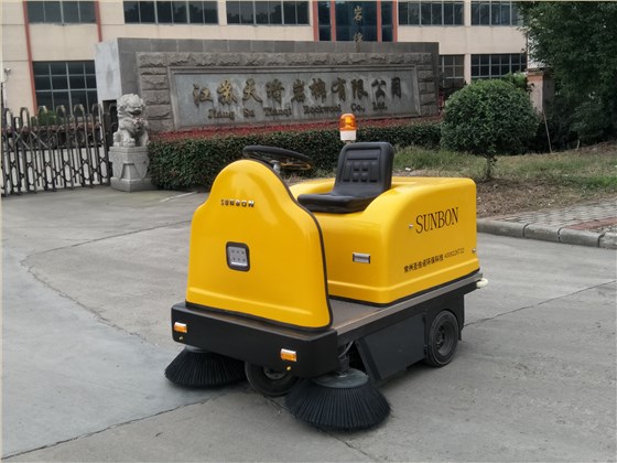 電動掃地車多少錢?決定價格的因素有哪些? 電動掃地車多少錢?決定價格的因素有哪些?