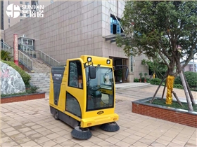 物業(yè)掃地車哪家好 物業(yè)掃地車哪家好