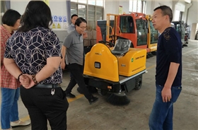 掃地車廠家教您如何正確使用掃地車 掃地車廠家教您如何正確使用掃地車