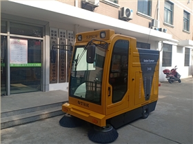 為什么物業(yè)工廠都愿意買電動(dòng)掃地機(jī)