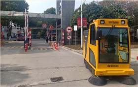 電動駕駛式掃地車如何防“疫” 電動駕駛式掃地車如何防“疫”