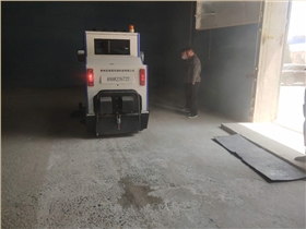 興化某米業采購圣倍諾2000A駕駛式電動掃地車
