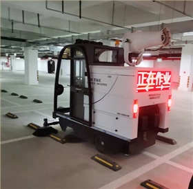 電動掃地車