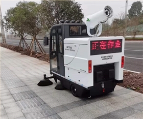 工廠電動(dòng)掃地機(jī)是如何工作的呢