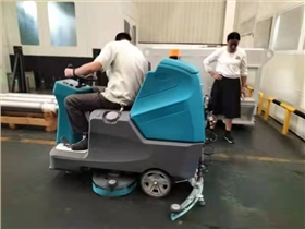 機場選擇什么類型的洗地機