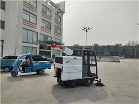 城市發(fā)展與經(jīng)濟(jì)進(jìn)程：電動(dòng)清掃車助力環(huán)境衛(wèi)生提升