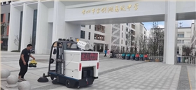 駕駛掃地機：解放清潔工，零污染清潔方式！