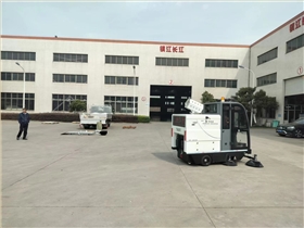 選擇專業清掃車，守護您的施工環境 
