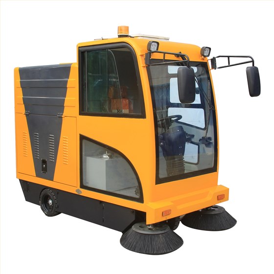 廠區(qū)清掃用怎樣的座駕掃地車 廠區(qū)清掃用怎樣的座駕掃地車