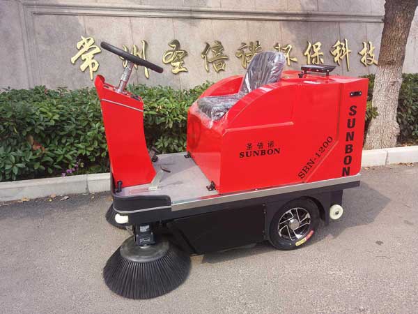 電動掃地車哪家好價格貴么 電動掃地車哪家好價格貴么