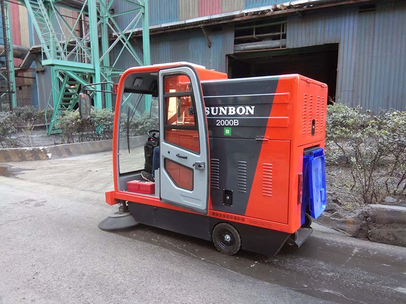 廠區清掃用怎樣的座駕掃地車 廠區清掃用怎樣的座駕掃地車