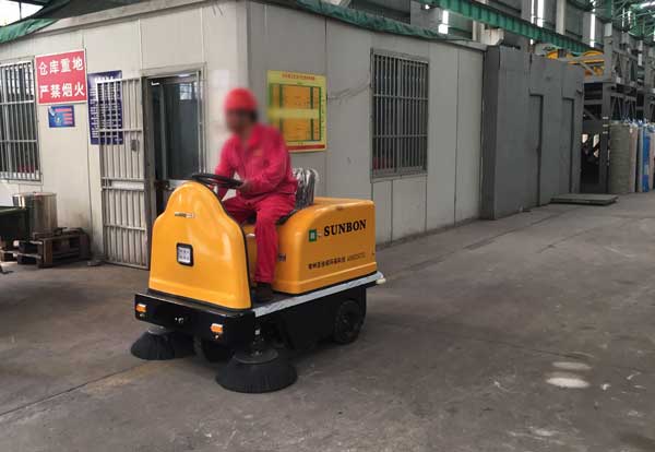 道路掃地車能清掃哪些垃圾，你知道嗎？