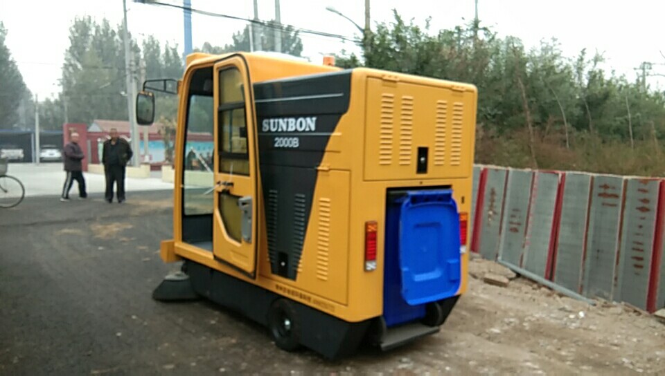 電動清掃車深受環衛公司青睞的理由 電動清掃車深受環衛公司青睞的理由