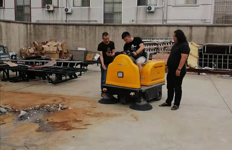 玻璃廠試機(jī)1 玻璃廠試機(jī)1