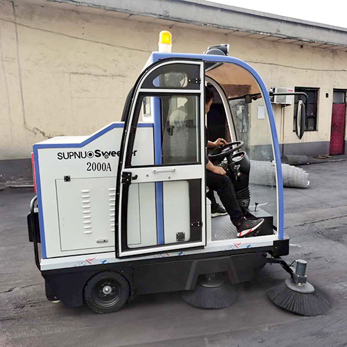 小型掃地機好用么