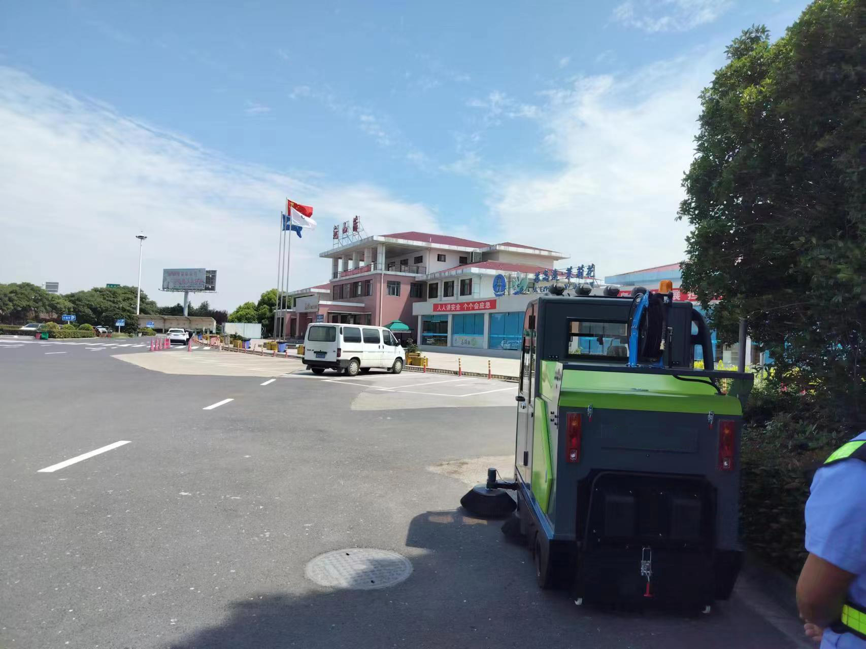 社區(qū)清潔車火爆潮流，受歡迎的原因何在？