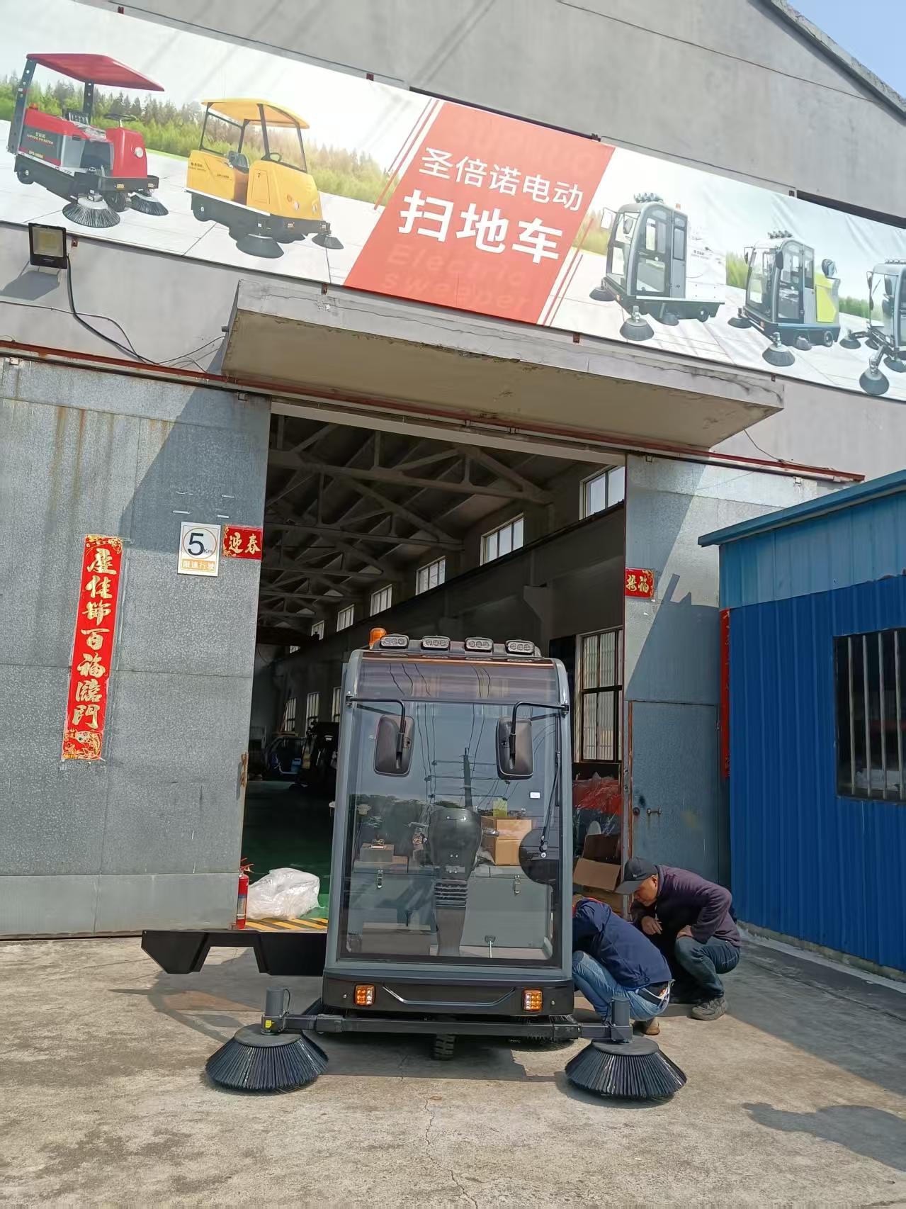 電動(dòng)掃地車推動(dòng)工廠清潔效率與環(huán)保水平雙提升
